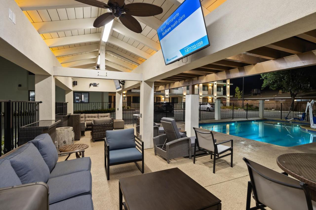 Hotel Huntington Duarte Εξωτερικό φωτογραφία